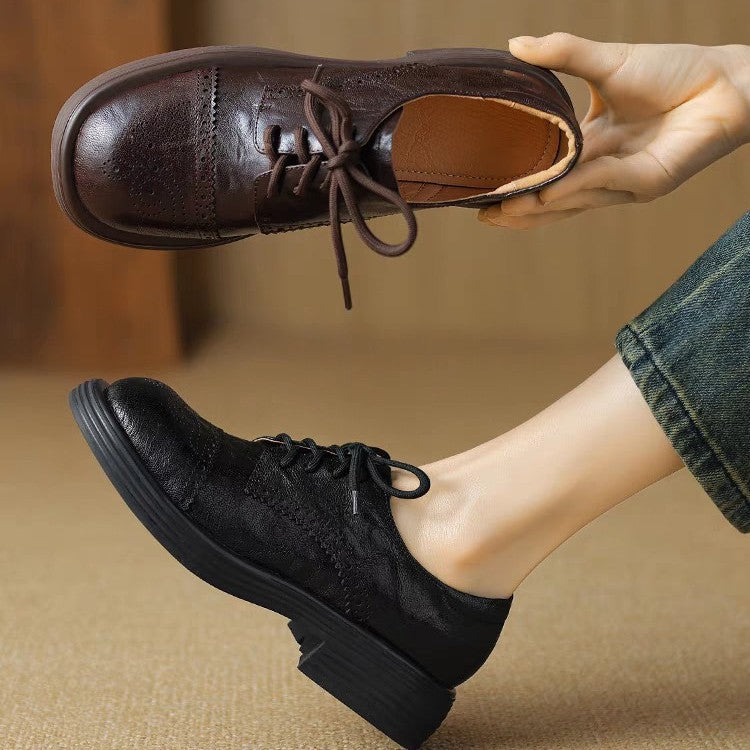 Mary Jane™ | Läder skor med brogue mönster