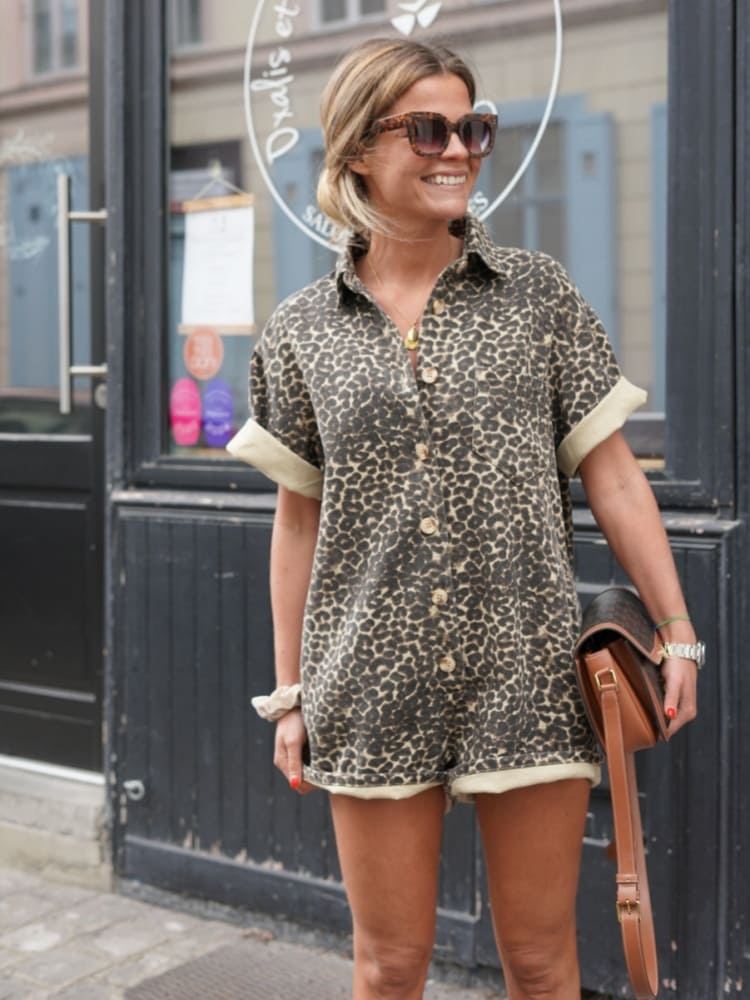 AlvaStockholm™ | Skjortklänning med leopardtryck