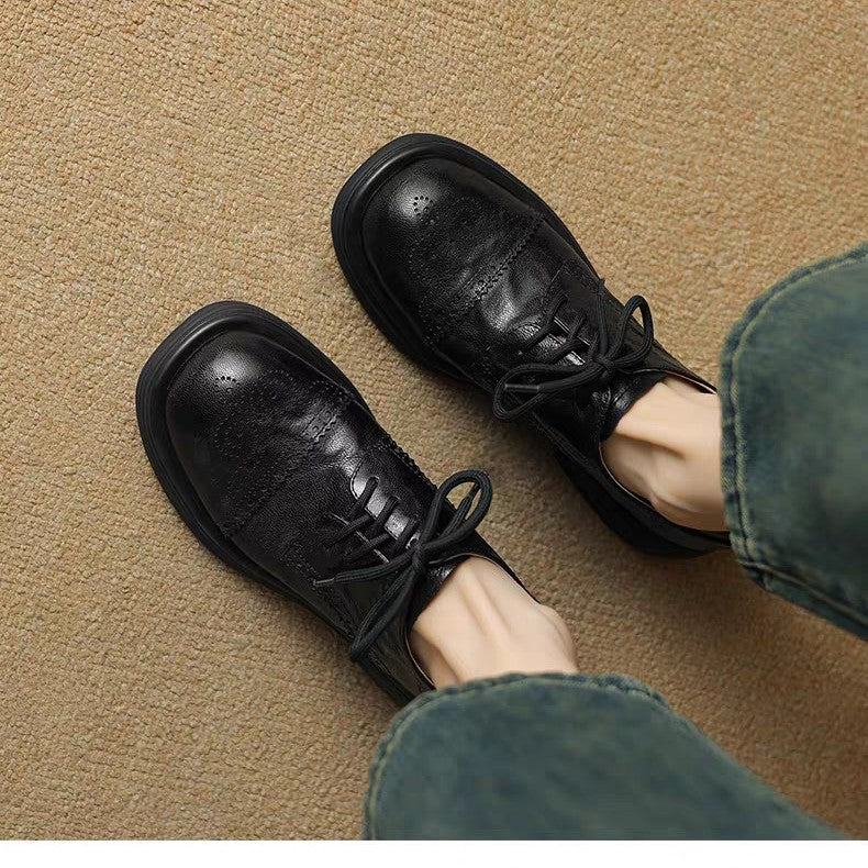 Mary Jane™ | Läder skor med brogue mönster
