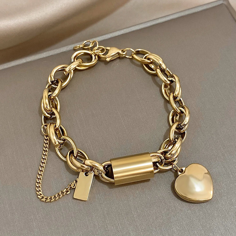 AlvaStockholm™ | Mysigt chunky armband i guld