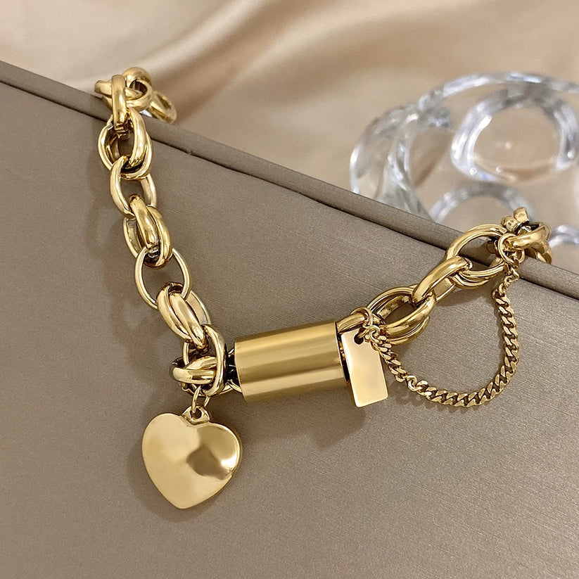 AlvaStockholm™ | Mysigt chunky armband i guld